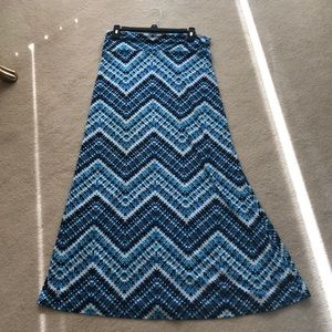 Soho Maxi Skirt size small